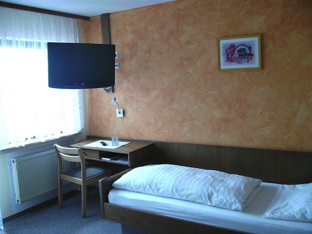Gasthof Hotel Zum Ross Wertheim Exterior foto